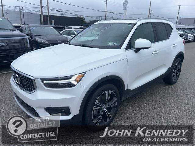 2022 Volvo XC40 T5 Inscription