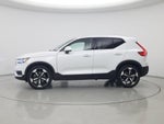 2019 XC40 Thumbnail 3