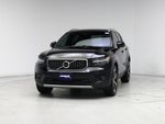 2019 XC40 Thumbnail 4