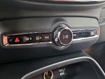 2019 XC40 Thumbnail 17