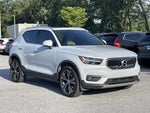 2022 XC40 Thumbnail 1