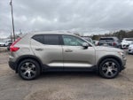 2021 XC40 Thumbnail 3