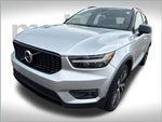 2019 XC40 Thumbnail 10