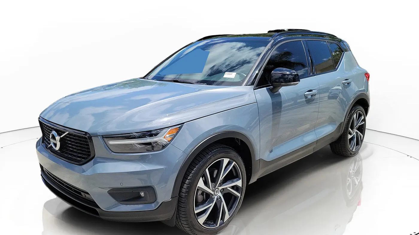 2021 Volvo XC40 T5 R-Design