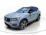 2021 XC40 Thumbnail 3
