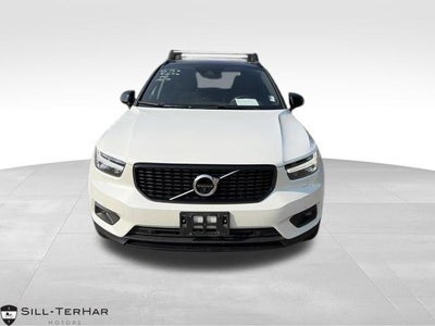 Photo of a 2021 Volvo XC40 AWD T5 R-Design 4DR SUV for sale