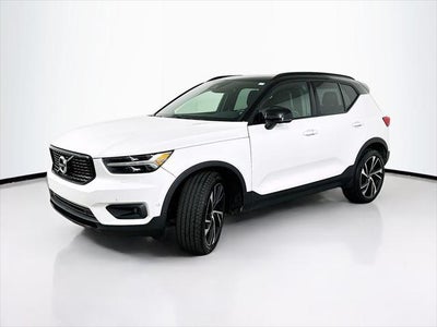 Photo of a 2021 Volvo XC40 AWD T5 R-Design 4DR SUV for sale