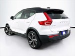 2021 XC40 Thumbnail 6