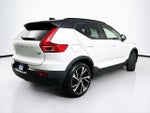 2021 XC40 Thumbnail 7