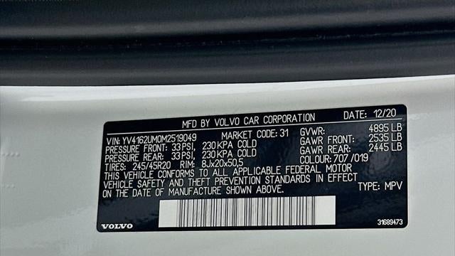 2021 Volvo XC40 T5 R-Design
