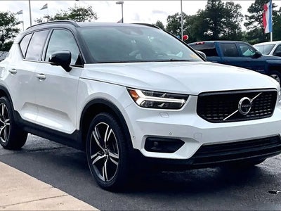 2022 Volvo XC40 AWD T5 R-Design 4DR SUV