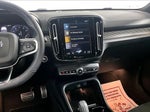 2022 XC40 Thumbnail 6