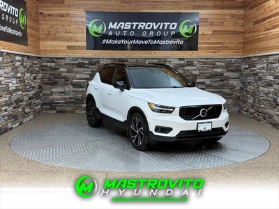Photo of a 2021 Volvo XC40 AWD T5 R-Design 4DR SUV for sale