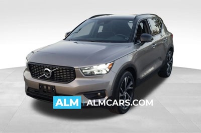 Photo of a 2022 Volvo XC40 AWD T5 R-Design 4DR SUV for sale