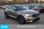 2022 XC40 Thumbnail 3