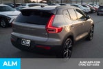 2022 XC40 Thumbnail 5