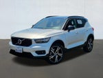 2019 XC40 Thumbnail 1