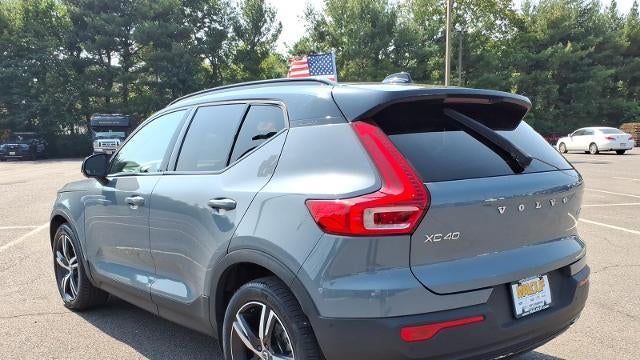 2020 Volvo XC40 T5 R-Design