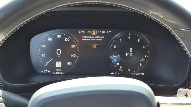 2020 Volvo XC40 T5 R-Design