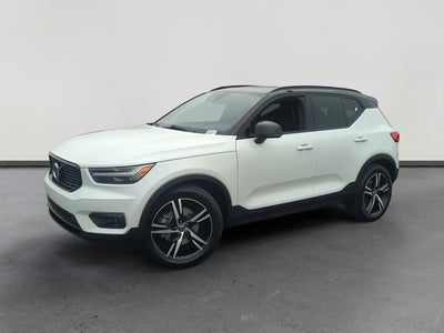 Photo of a 2021 Volvo XC40 AWD T5 R-Design 4DR SUV for sale