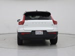 2022 XC40 Thumbnail 6