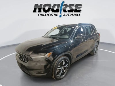 Photo of a 2022 Volvo XC40 AWD T5 R-Design 4DR SUV for sale
