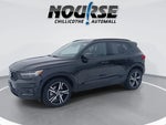 2022 XC40 Thumbnail 4
