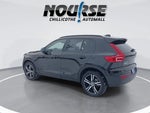 2022 XC40 Thumbnail 6