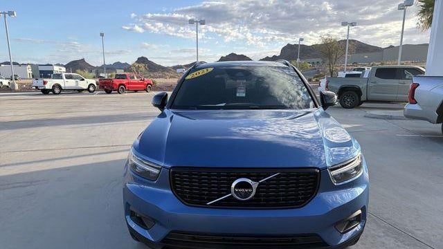 2021 Volvo XC40 T5 R-Design