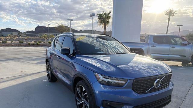 2021 Volvo XC40 T5 R-Design