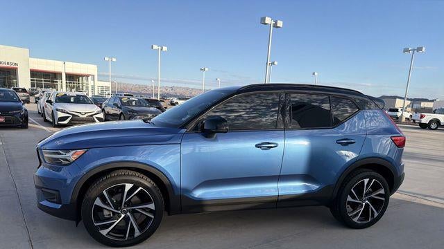 2021 Volvo XC40 T5 R-Design