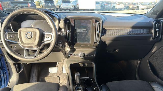 2021 Volvo XC40 T5 R-Design