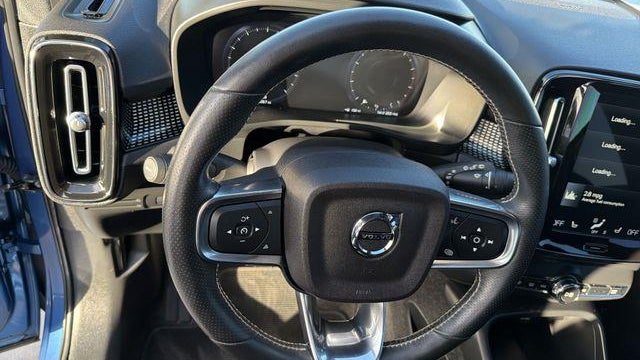 2021 Volvo XC40 T5 R-Design