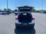 2022 XC40 Thumbnail 5