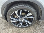 2019 XC40 Thumbnail 17