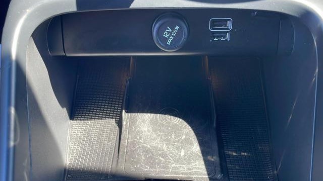 2022 Volvo XC40 T5 R-Design
