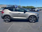 2022 XC40 Thumbnail 6