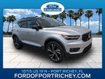 2019 XC40 Thumbnail 1