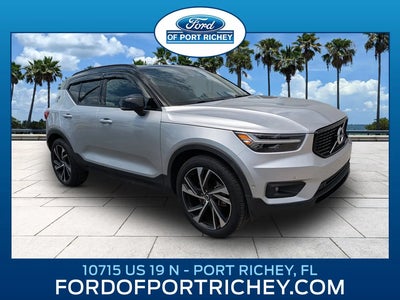 Photo of a 2019 Volvo XC40 AWD T5 R-Design 4DR SUV for sale