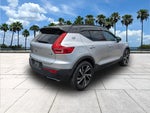 2019 XC40 Thumbnail 8