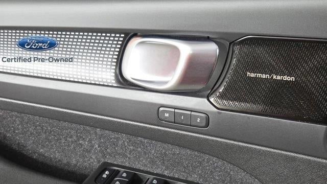 2021 Volvo XC40 T5 R-Design
