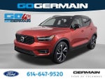 2021 XC40 Thumbnail 1