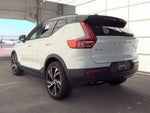2021 XC40 Thumbnail 3