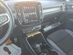 2021 XC40 Thumbnail 7