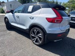 2020 XC40 Thumbnail 6
