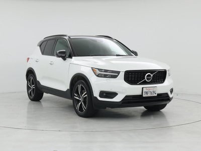 Photo of a 2020 Volvo XC40 AWD T5 R-Design 4DR SUV for sale