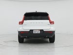 2020 XC40 Thumbnail 6