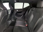 2020 XC40 Thumbnail 19