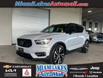2021 XC40 Thumbnail 1