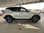 2021 XC40 Thumbnail 6